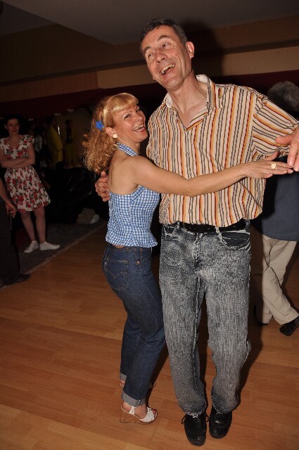 min 2009 05 06 cargo club 794